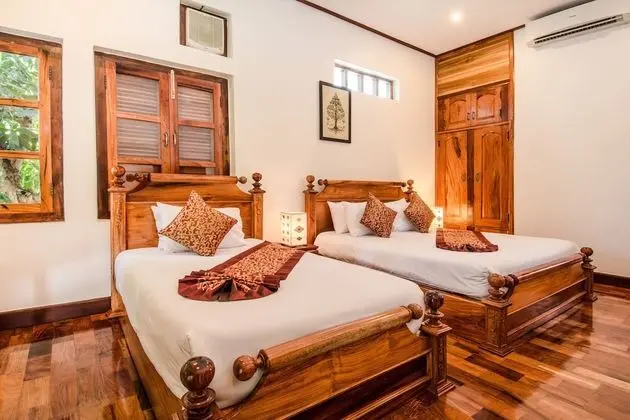 Deluxe Family Upper Floor