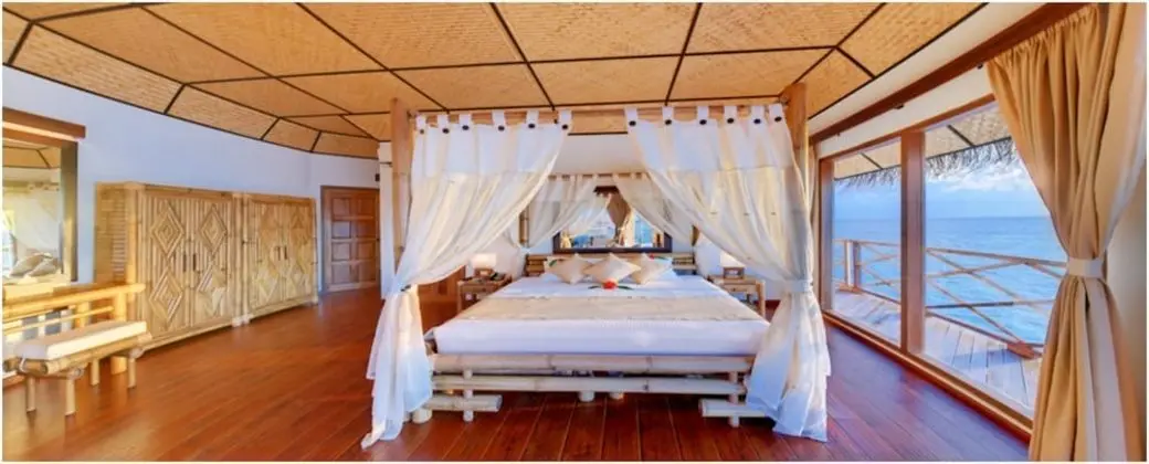 Superior Bungalov, Deniz Üstü
