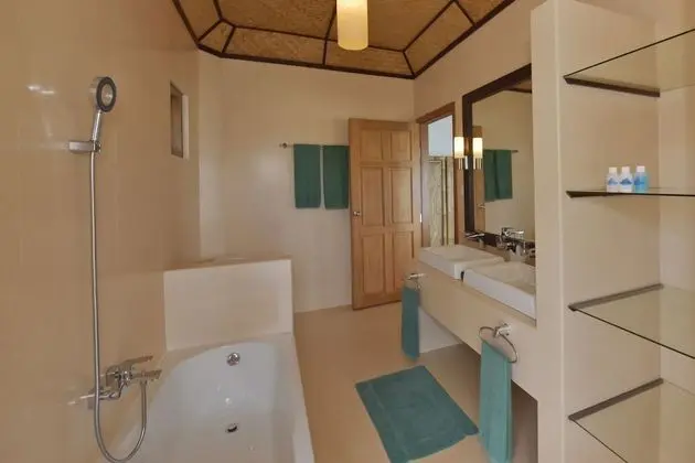 Superior Bungalov, Deniz Üstü