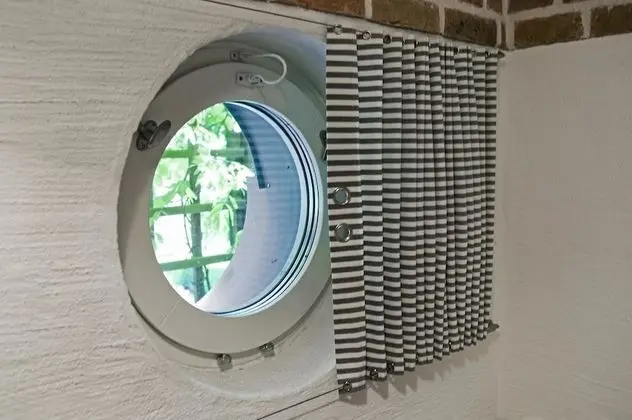 Economy Tek Büyük Yataklı Oda