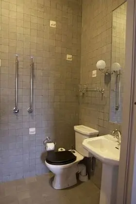 Standard Tek Büyük veya İki Ayrı Yataklı Oda