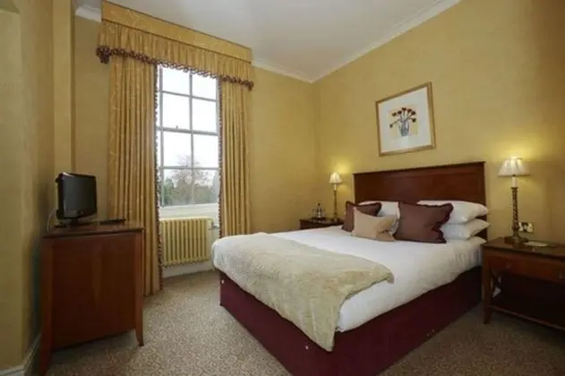 Ivy View Room