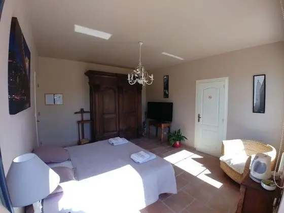 Comfort Tek Büyük Yataklı Oda (Johanna)