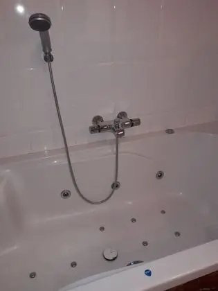 Comfort Tek Büyük Yataklı Oda (Johanna)