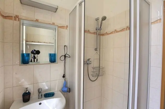 Standard Tek Büyük Yataklı Oda, 1 Yatak Odası, Küçük Mutfak (6)