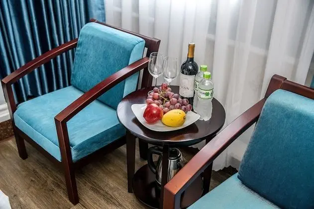 Deluxe Tek Büyük Yataklı Oda, Şehir Manzaralı