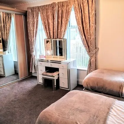Deluxe İki Ayrı Yataklı Oda, Banyolu/Duşlu