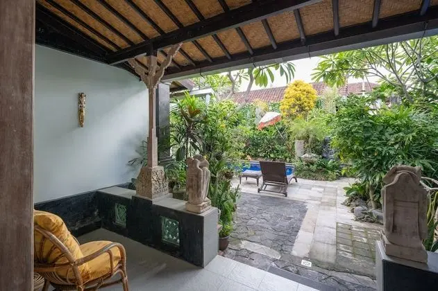 Signature Villa