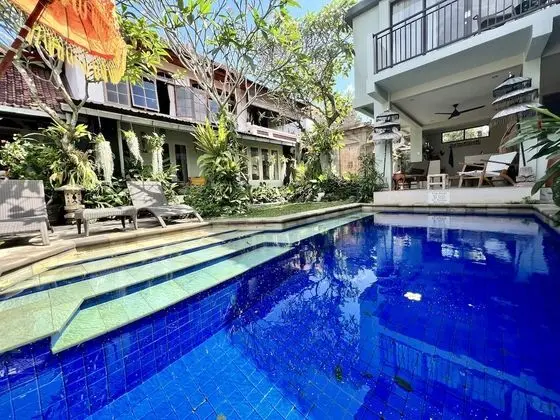 Signature Villa