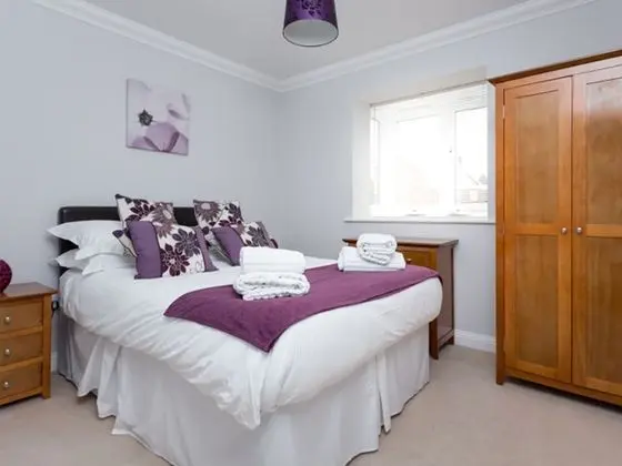 Ev (3 Bedrooms)