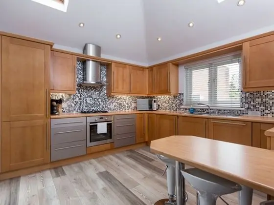 Ev (3 Bedrooms)