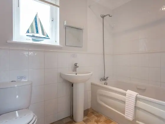 Ev (3 Bedrooms)