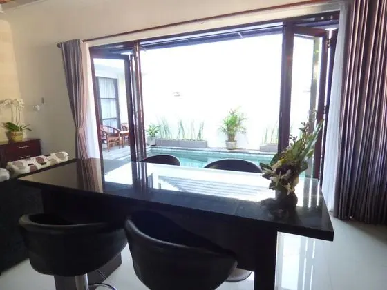 Design Villa, 2 Yatak Odası, Havuz Kenarı