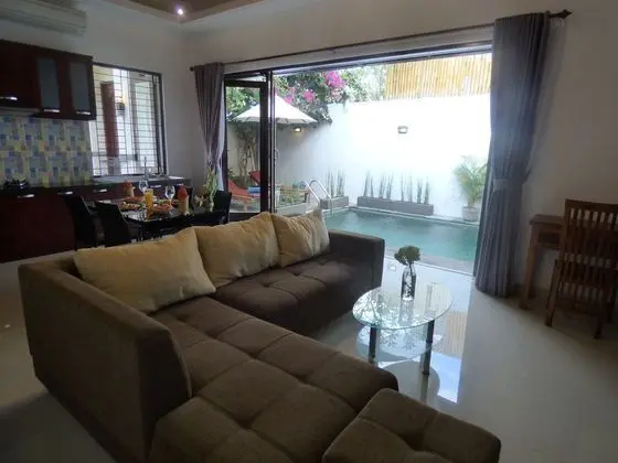 Design Villa, 2 Yatak Odası, Havuz Kenarı