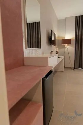 Basic Üç Kişilik Oda