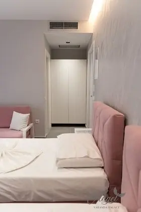 Basic Üç Kişilik Oda