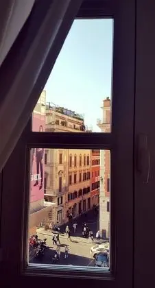 Deluxe Tek Büyük Yataklı Oda (Via Condotti)