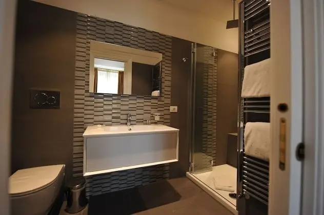 Deluxe Tek Büyük Yataklı Oda (Via Condotti)