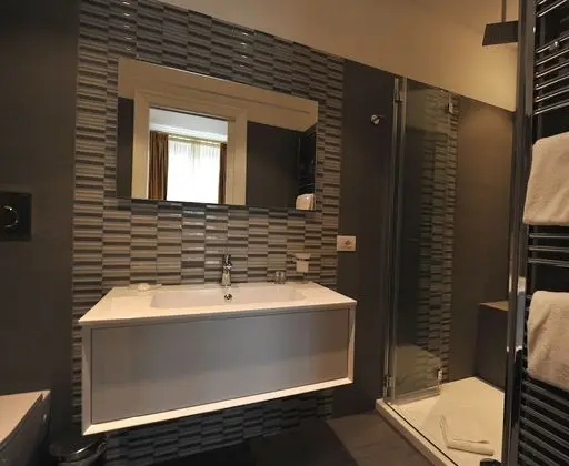 Deluxe Tek Büyük Yataklı Oda (Via Condotti)