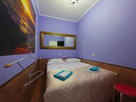 Economy Tek Büyük Yataklı Oda, Ortak Banyo
