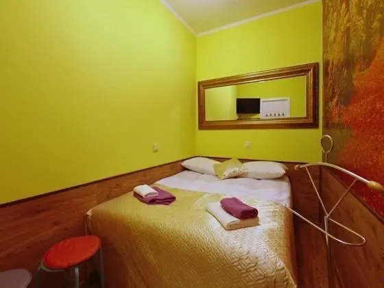 Economy Tek Büyük Yataklı Oda, Ortak Banyo