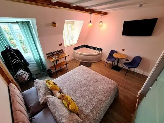 Premium Süit, Sıcak Su Havuzu, Şehir Manzaralı (2nd Floor )