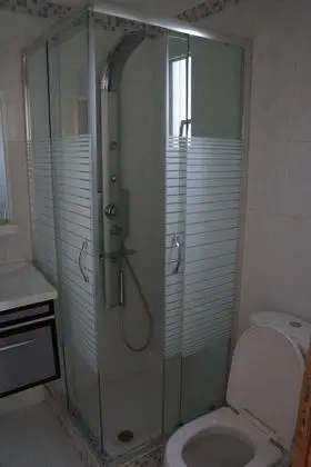 Traditional Üç Kişilik Oda