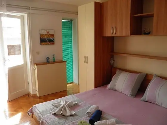 Stüdyo (Angela -  with beautiful courtyard - )