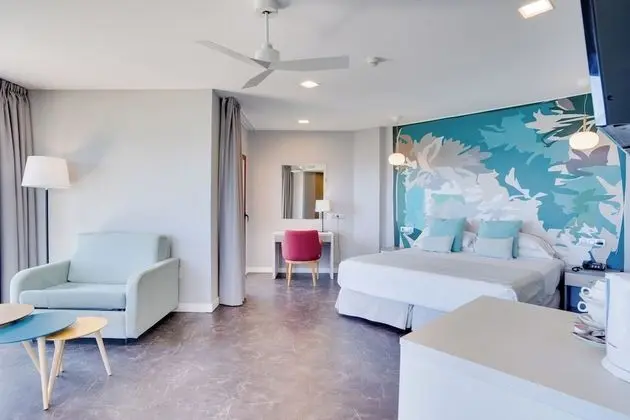 Junior Süit, Teras, Deniz Manzaralı