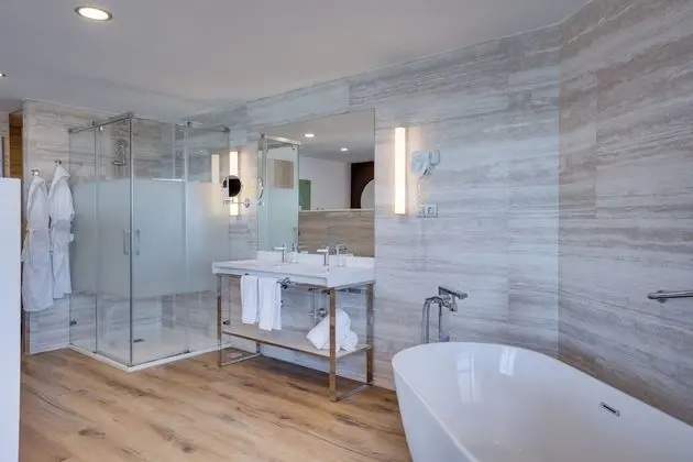 Junior Süit, Teras, Deniz Manzaralı