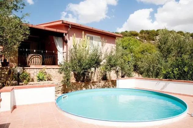 Villino con piscina privata