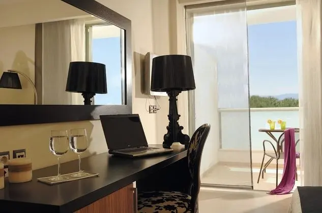 Junior Suite with Balcony & View