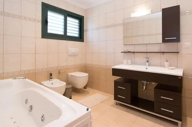 Luxury Bungalov, 2 Yatak Odası, Şömine (Starfish)