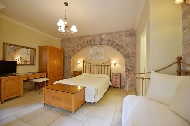 Superior Üç Kişilik Oda, Balkon