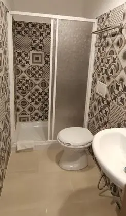 Economy Tek Büyük veya İki Ayrı Yataklı Oda