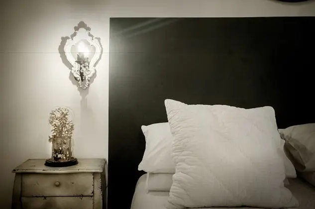 Tek Büyük Yataklı Oda, Özel Banyo (private bathroom not in room)