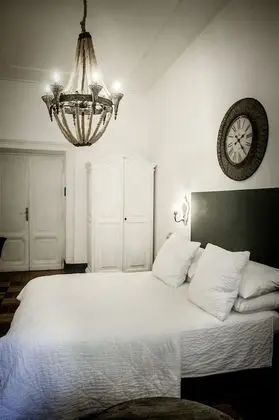 Tek Büyük Yataklı Oda, Özel Banyo (private bathroom not in room)