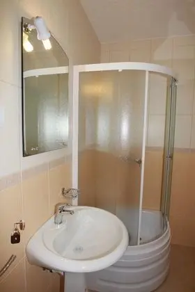 Basic Stüdyo, Dağ Manzaralı