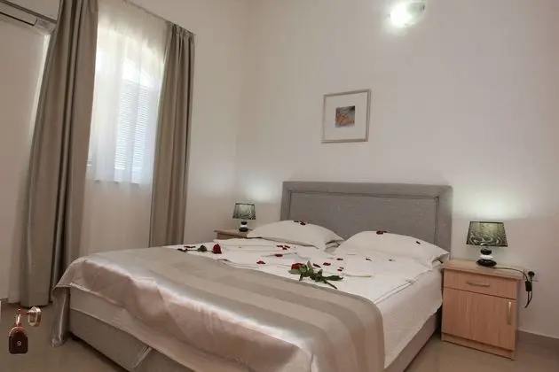 Basic Tek Büyük veya İki Ayrı Yataklı Oda, Dağ Manzaralı