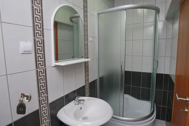 Basic Tek Büyük veya İki Ayrı Yataklı Oda, Dağ Manzaralı