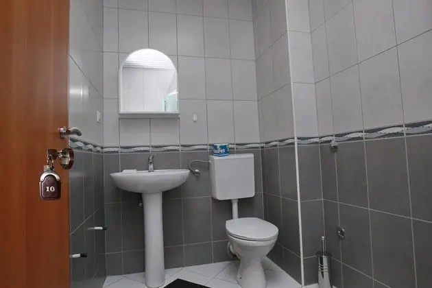 Basic Tek Büyük veya İki Ayrı Yataklı Oda, Dağ Manzaralı