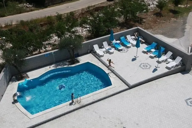 Basic Tek Büyük veya İki Ayrı Yataklı Oda, Dağ Manzaralı