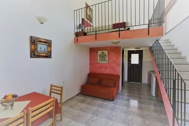 1 Çift Kişilik Veya 2 Tek Kişilik Yatak Sea View