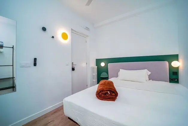 Tek Büyük Yataklı Oda