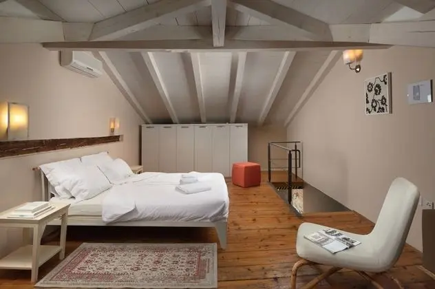 Traditional Sıra Ev, 3 Yatak Odası, Şömine, Şehir Manzaralı