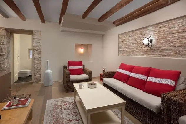 Traditional Sıra Ev, 3 Yatak Odası, Şömine, Şehir Manzaralı