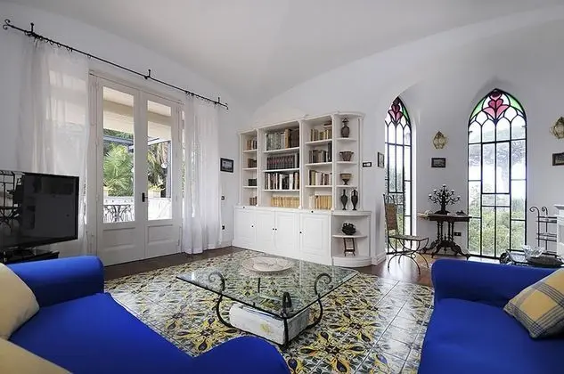 Villa, Sigara İçilebilir