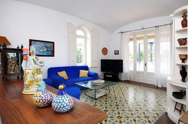 Villa, Sigara İçilebilir