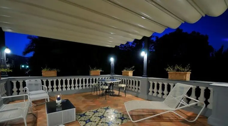 Villa, Sigara İçilebilir