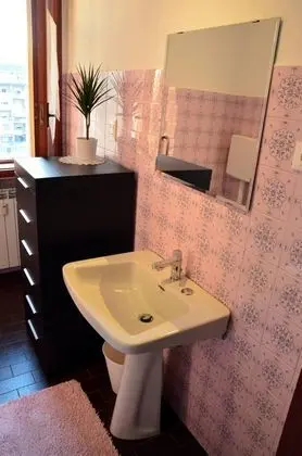 İki Ayrı Yataklı Oda, 2 Tek Kişilik Yatak